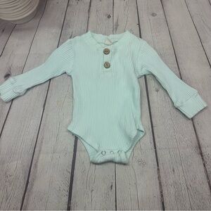Mint Green Ribbed infant long sleeve henley One Piece unbranded sz 60 (3-6M)